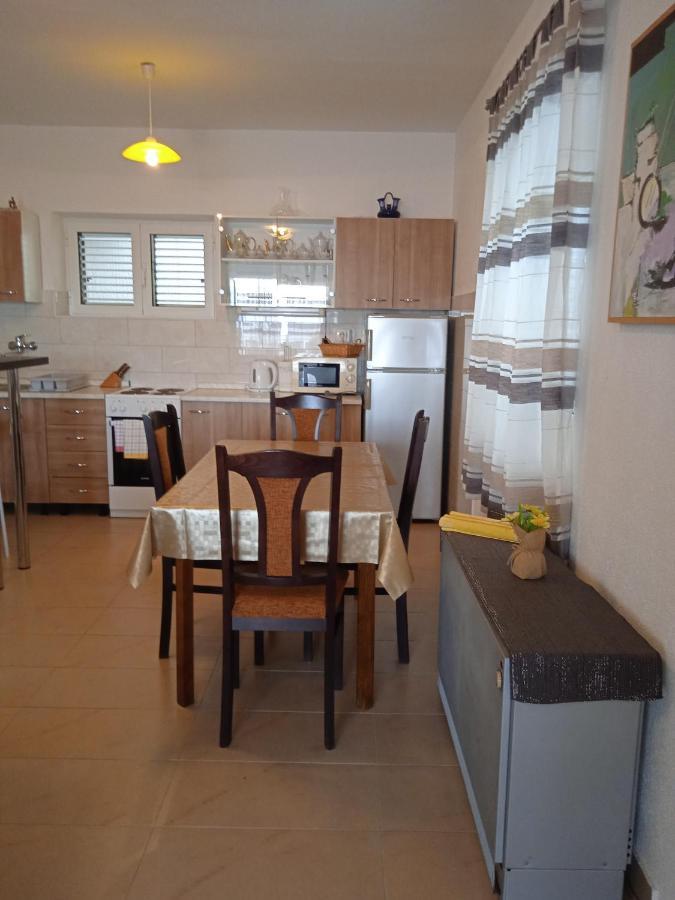 Apartment Davor กราดัซ ภายนอก รูปภาพ